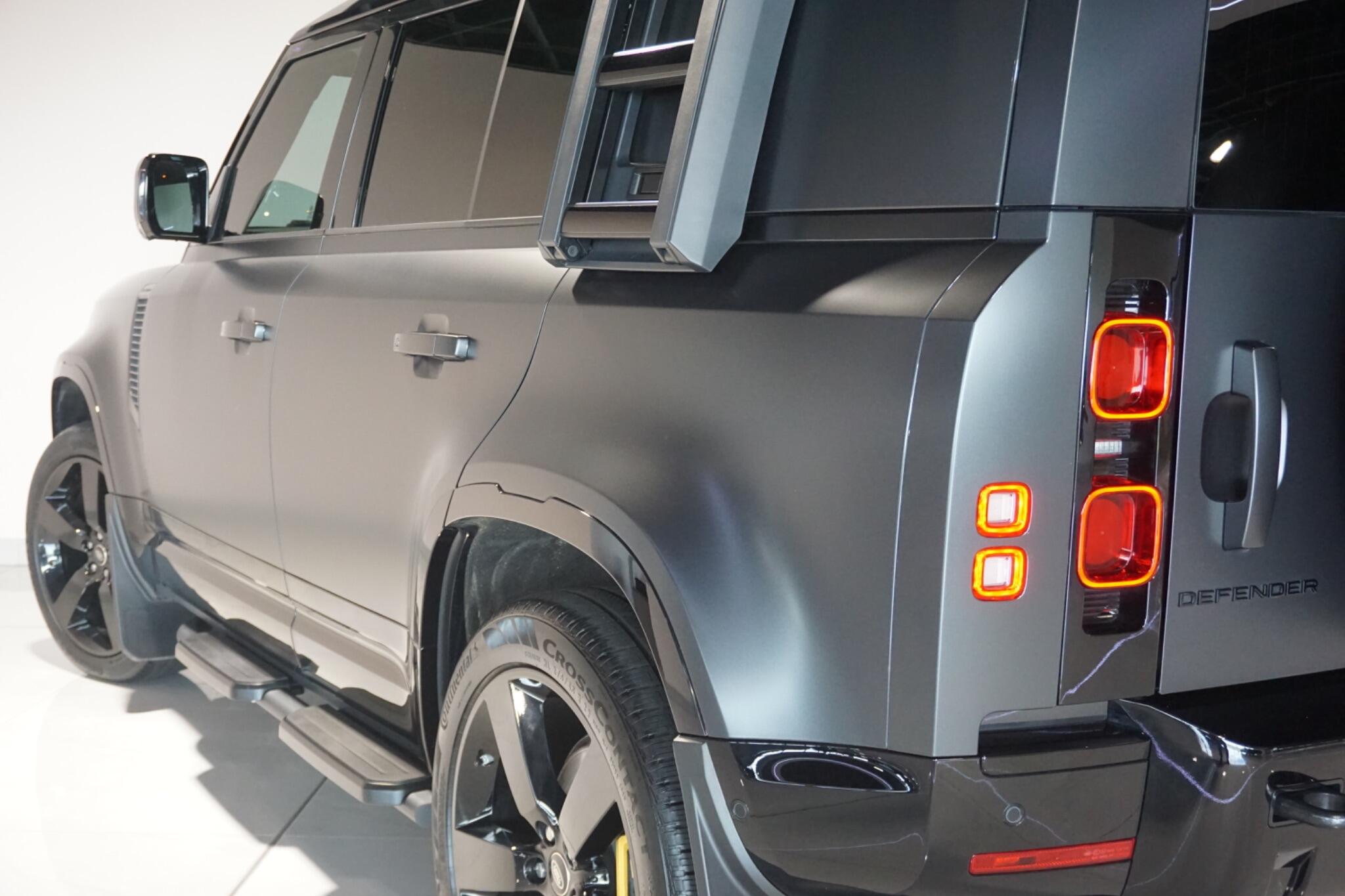 Land Rover Defender 110 3.0 D350 MHEV X-Dynamic HSE Hard Top SUV 5dr Diesel Auto 4WD MWB Euro 6 (s/s) (350 ps)